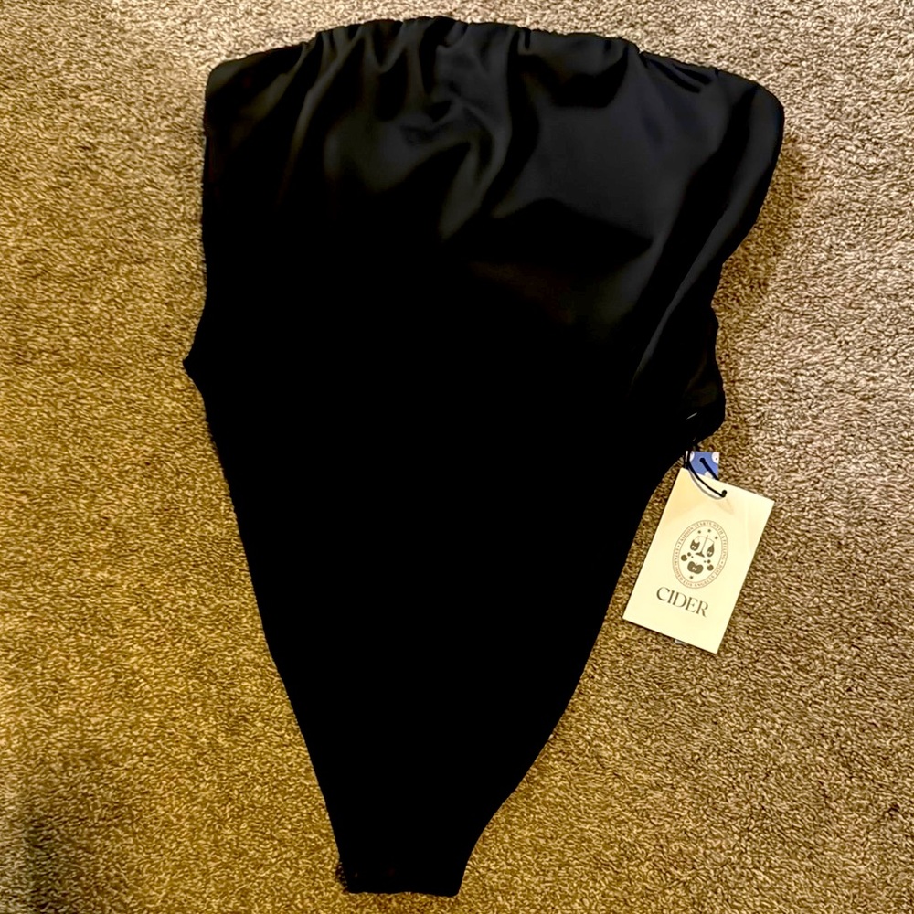 Cider Black tube top bodysuit
